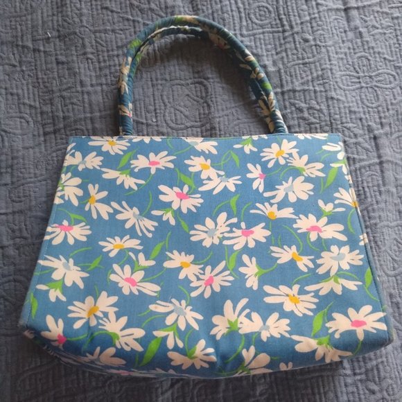 Margaret Smith Handbags - Vintage Margaret Smith Blue Daisy Tote